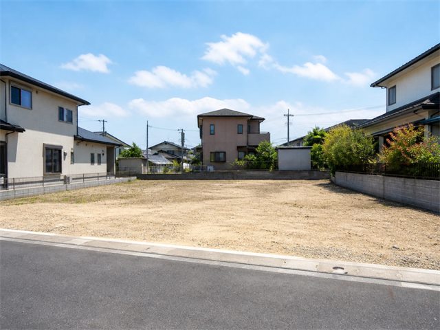 住宅街の売地イメージ